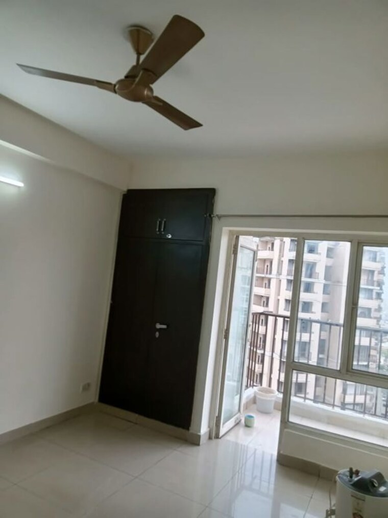 Room, panchsheel-greens-ii 2 Bedroom 915 Sq.Ft. Apartment In Sector 16 Greater Noida Greater Noida 10565879