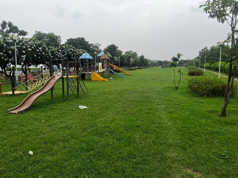 Garden, new chandigarh  100 Sq.Yd. Plot In New Chandigarh Chandigarh 10565868