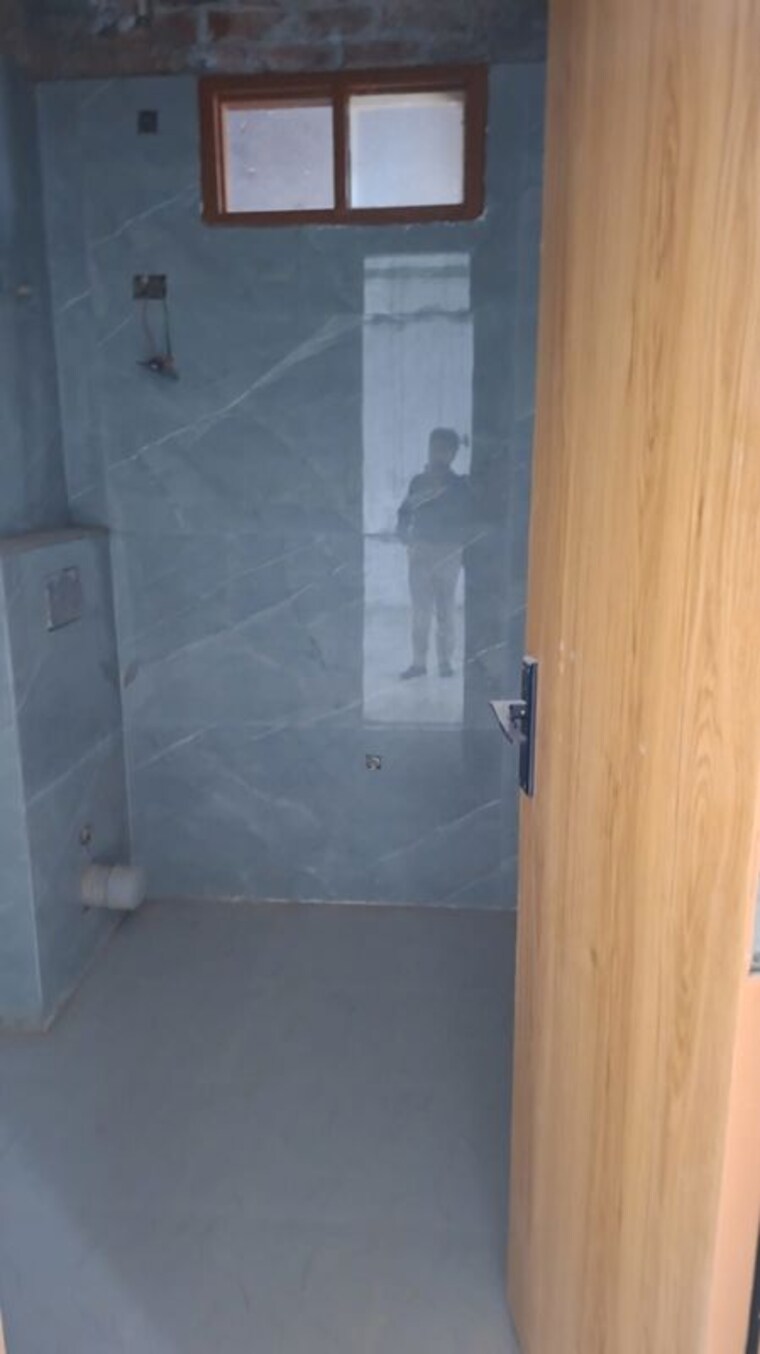 Bathroom, vaidpura 3 Bedroom 1920 Sq.Ft. Villa In Vaidpura Greater Noida 10565901