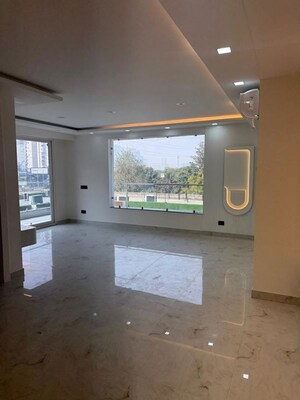 Room in 3 BHK Villa at Vaidpura – for Sale