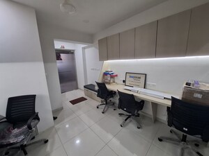  Office Space For Rent in Shyamal