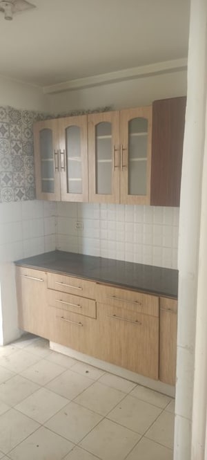 Kitchen in 3.5 BHK Apartment at BPTP The Resort, Sector 75 – for Rent