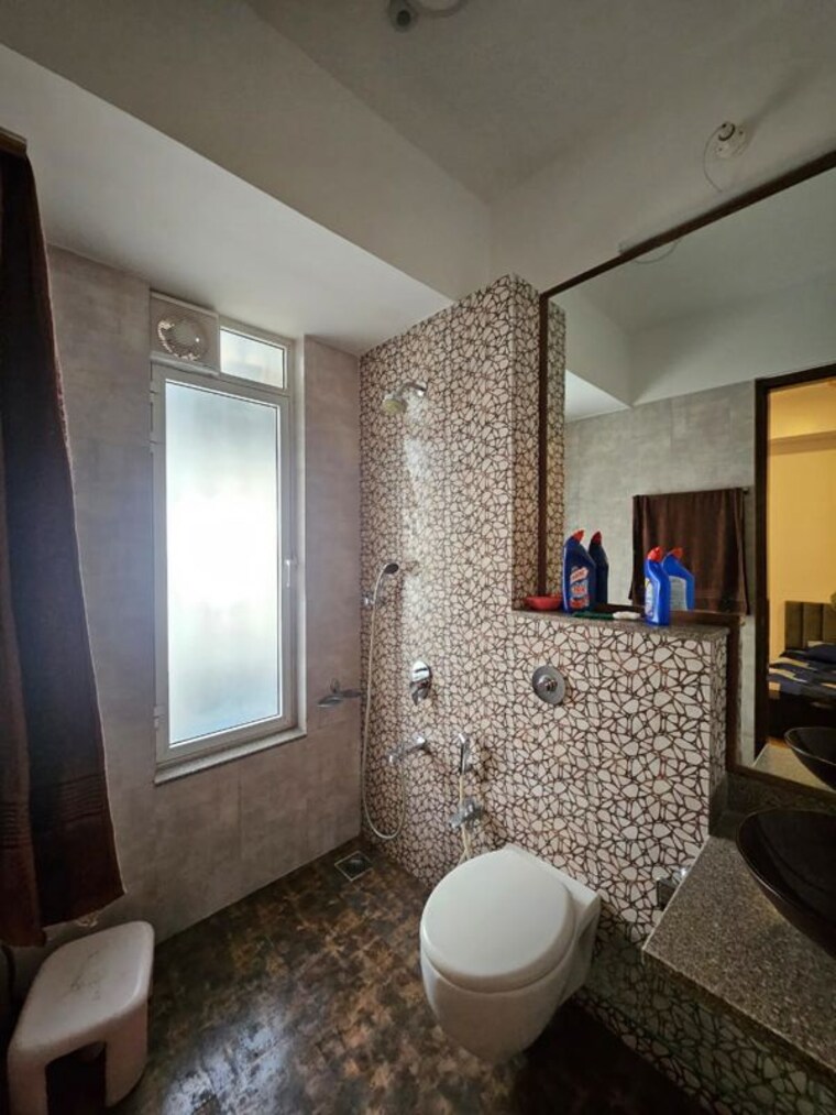 Bathroom, omkar-alta-monte 3 Bedroom 1235 Sq.Ft. Apartment In Malad East Mumbai 10565984