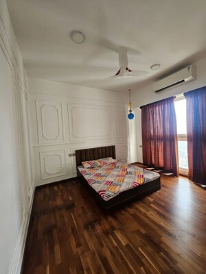 Bedroom in 3 BHK Apartment at Omkar Alta Monte, Malad East – for Rent