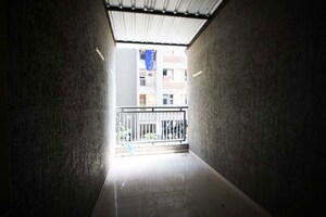  2 BHK Apartment at Sp Ring Road – for Sale