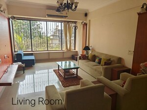 Living Room in 2 BHK Apartment at Bandra West – for Rent