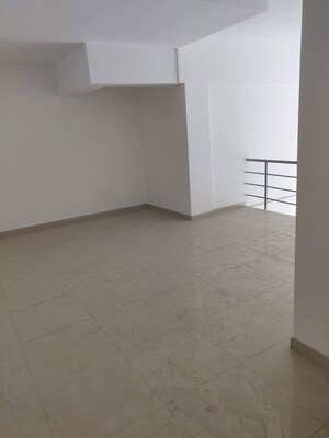 Common Area in  Shop at Shivtirth Nagar – for Rent