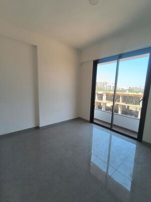 Room in 4 BHK Apartment at Shivalik The Skygaze, Sevasi – for Sale