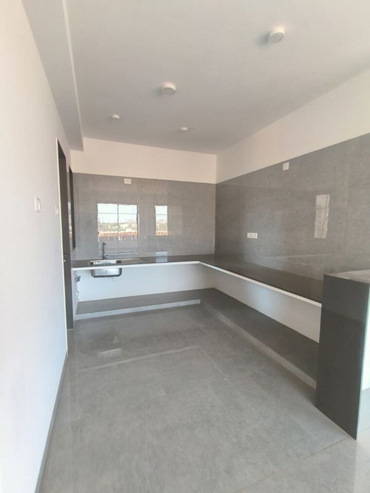 Kitchen, shivalik-the-skygaze 4 Bedroom 1350 Sq.Ft. Apartment In Sevasi Vadodara 10443969