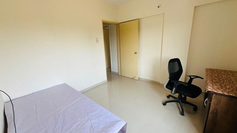 Room, regency-astra 2 Bedroom 1000 Sq.Ft. Apartment In Baner Pune 10566043