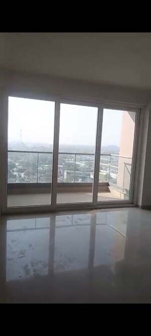 Room in 3.5 BHK Apartment at Tata La Vida, Sector 113 – for Sale