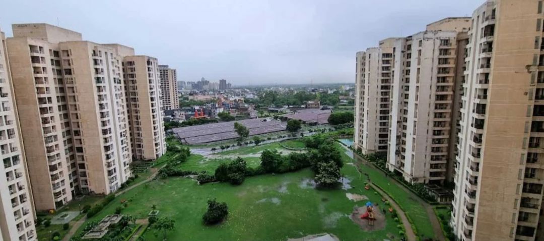 3 BHK + Servant Room 1395 Sq.Ft. Apartment in Jaypee Greens Kosmos