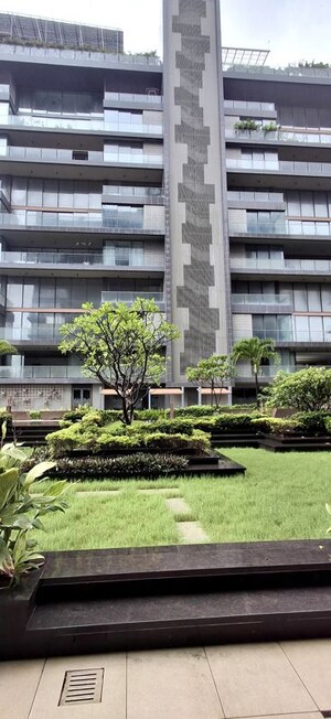 6 BHK Apartment For Sale in Piplod