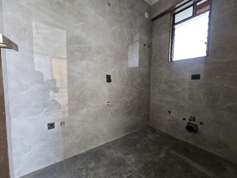Bathroom, charkop-abhilasha-chsl 2 Bedroom 634 Sq.Ft. Apartment In Kandivali West Mumbai 10566090