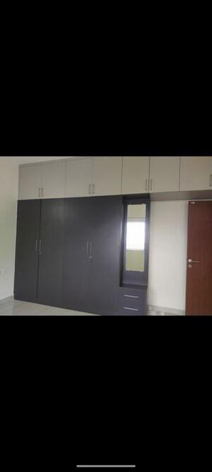 Room in 3 BHK Apartment at Prestige Park Square, Bannerghatta Road – for Rent