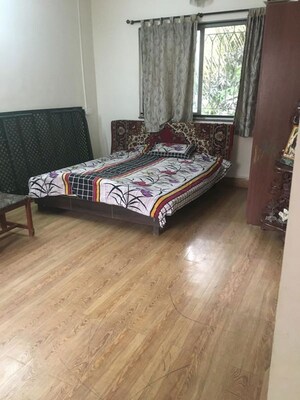 Bedroom in 3 BHK Apartment at Karve Road – for Rent