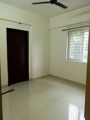 Room in 3 BHK Apartment at Amrutha Heights Phase II, Whitefield – for Rent