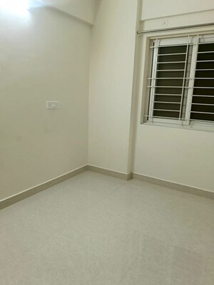 Room in 3 BHK Apartment at Amrutha Heights Phase II, Whitefield – for Rent