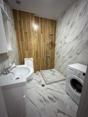 Bathroom in 1 BHK Builder Floor at Hsr Layout – for Rent