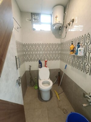 Team Area in 1 BHK Builder Floor at Hsr Layout – for Rent