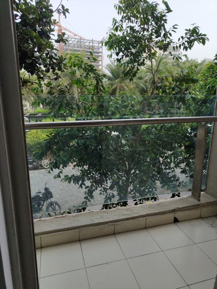 Balcony, paras-tierea-premium-floor 3.5 Bedroom 1900 Sq.Ft. Apartment In Sector 137 Noida 10566099