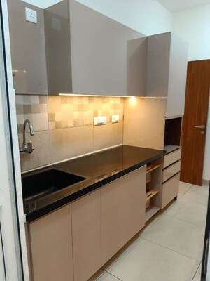 Kitchen in 3.5 BHK Apartment at Meridian Park At The Prestige City, Sarjapur Road – for Rent