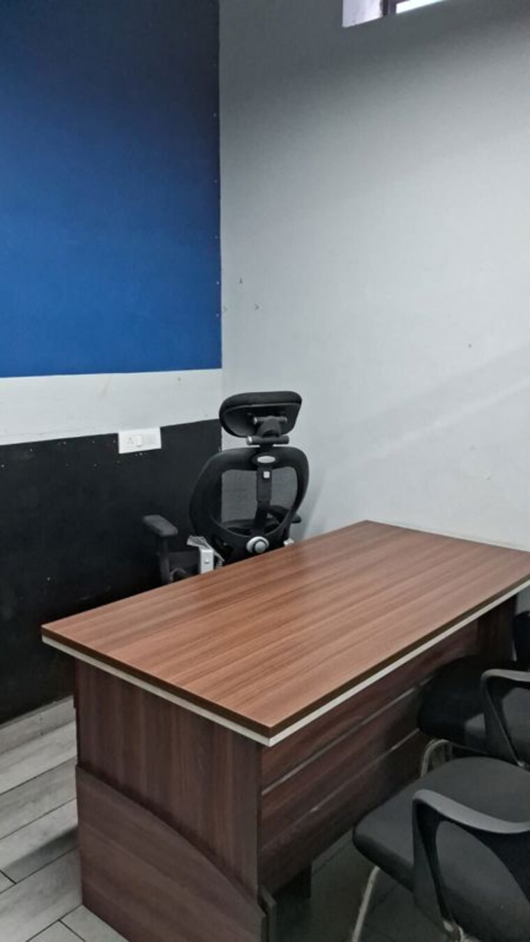 Team Area, sector 4 Commercial Office Space 1200 Sq.Ft. In Sector 4 Noida 10566181