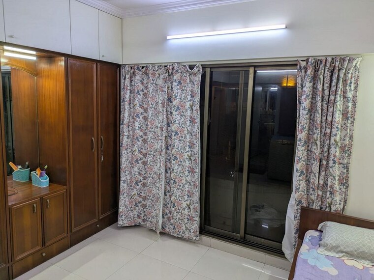 Bedroom, khar west 3 Bedroom 1100 Sq.Ft. Apartment In Khar West Mumbai 10566175