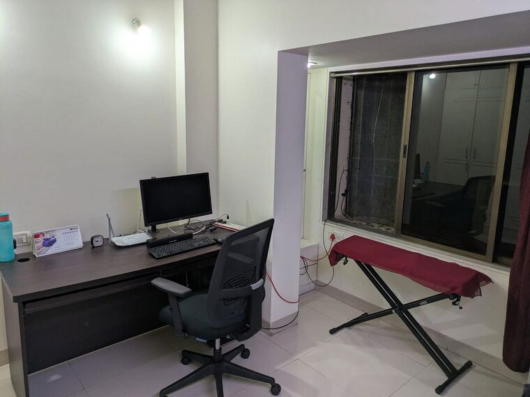 Bedroom, khar west 3 Bedroom 1100 Sq.Ft. Apartment In Khar West Mumbai 10566175