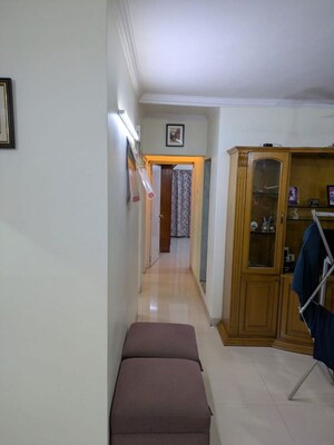 Living Room in 3 BHK Apartment at Khar West – for Rent