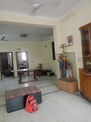 2 BHK Independent House For Rent in Sector 23