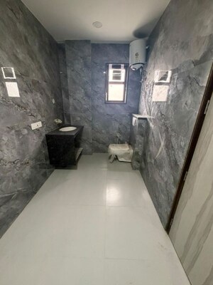 Parking in 2 BHK Independent House at Sector 23 – for Rent