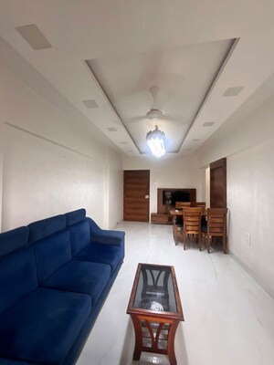 Living Room in 1 BHK Apartment at Yari Road – for Rent