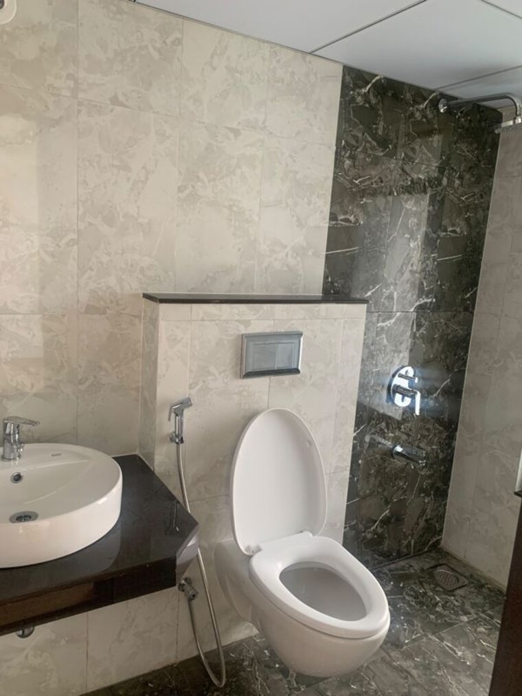 Bathroom, duville-riverdale-grove 2 Bedroom 706 Sq.Ft. Apartment In Kharadi Pune 10566202