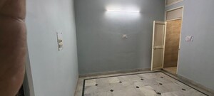 Room in 2 BHK Builder Floor at Sector 55 – for Rent