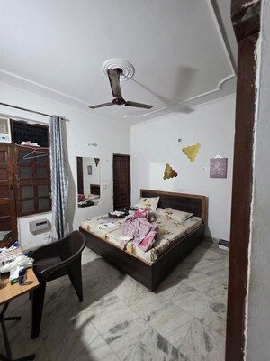 Bedroom in 2 BHK Independent House at Sector 21 – for Rent