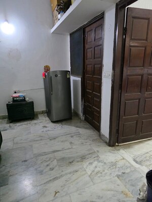 Parking in 2 BHK Independent House at Sector 21 – for Rent