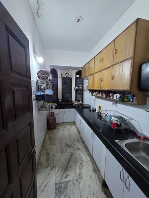 Kitchen in 2 BHK Independent House at Sector 21 – for Rent
