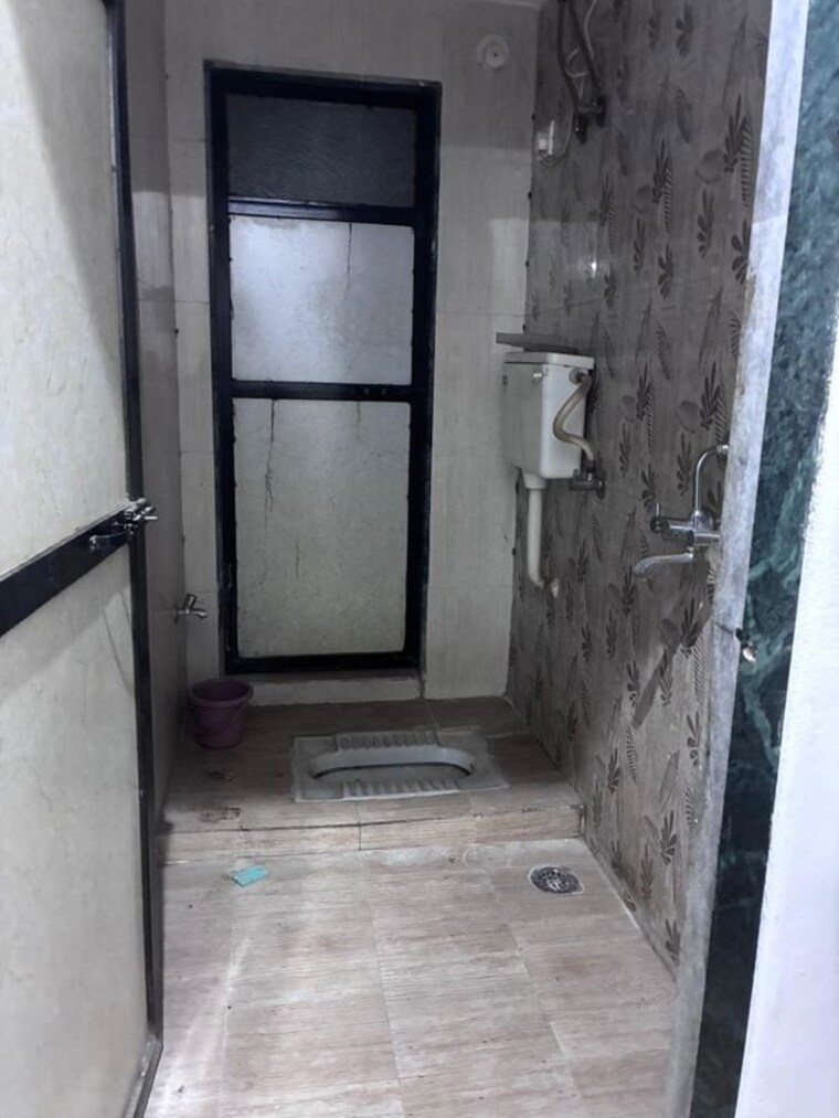 Bathroom, ulwe sector 17 2 Bedroom 1200 Sq.Ft. Apartment In Ulwe Sector 17 Navi Mumbai 10513867