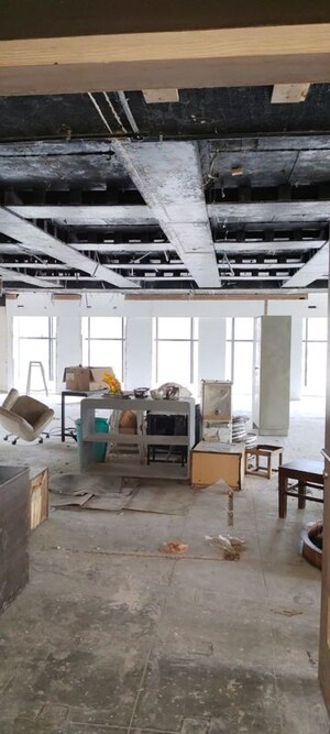  Office Space For Rent in Linking Road