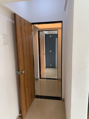 Room in 3 BHK Apartment at Right Channel Trishul Heights, Kandivali West – for Rent