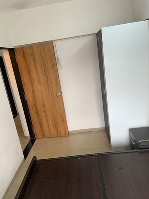 Furnished Amenities in 3 BHK Apartment at Right Channel Trishul Heights, Kandivali West – for Rent