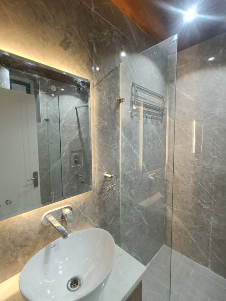 undefined, chattarpur 3 Bedroom 1400 Sq.Ft. Apartment In Chattarpur Delhi 10566224