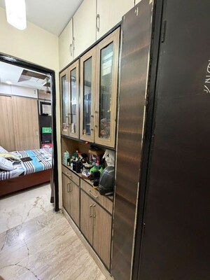 Room in 2 BHK Builder Floor at Janakpuri – for Sale