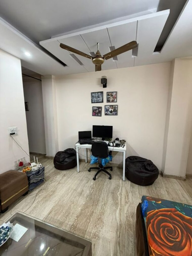 Room, janakpuri 2 Bedroom 900 Sq.Ft. Builder Floor In Janakpuri Delhi 10566133