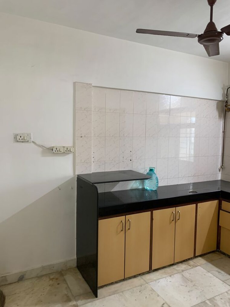 Kitchen, soni-tower-chs 3 Bedroom 1001 Sq.Ft. Apartment In Borivali West Mumbai 10566236