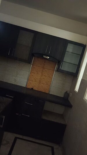 Kitchen in 2 BHK Builder Floor at Naraina – for Rent