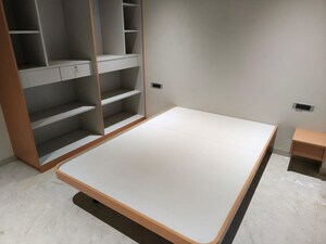 Room in 2 BHK Villa at Jivraj Park – for Rent
