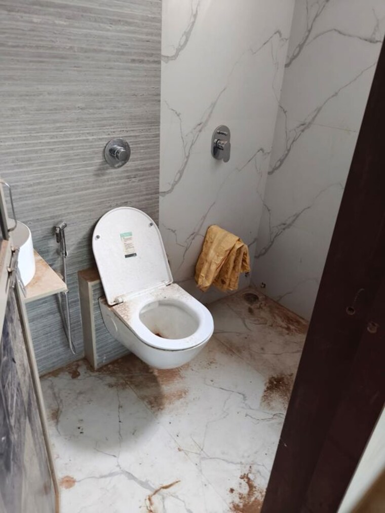 Bathroom, jivraj park 2 Bedroom 1350 Sq.Ft. Villa In Jivraj Park Ahmedabad 10566243