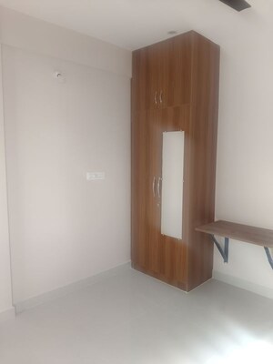 Room in 1 RK Apartment at Krishna Residency Kadubeesanahalli, Kadubeesanahalli – for Rent